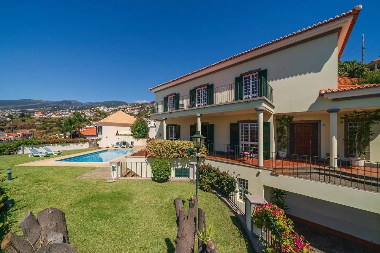 Ourmadeira - Villa Vista Sol, Grand Traditional Funchal  0*, Funchal (Madeira)