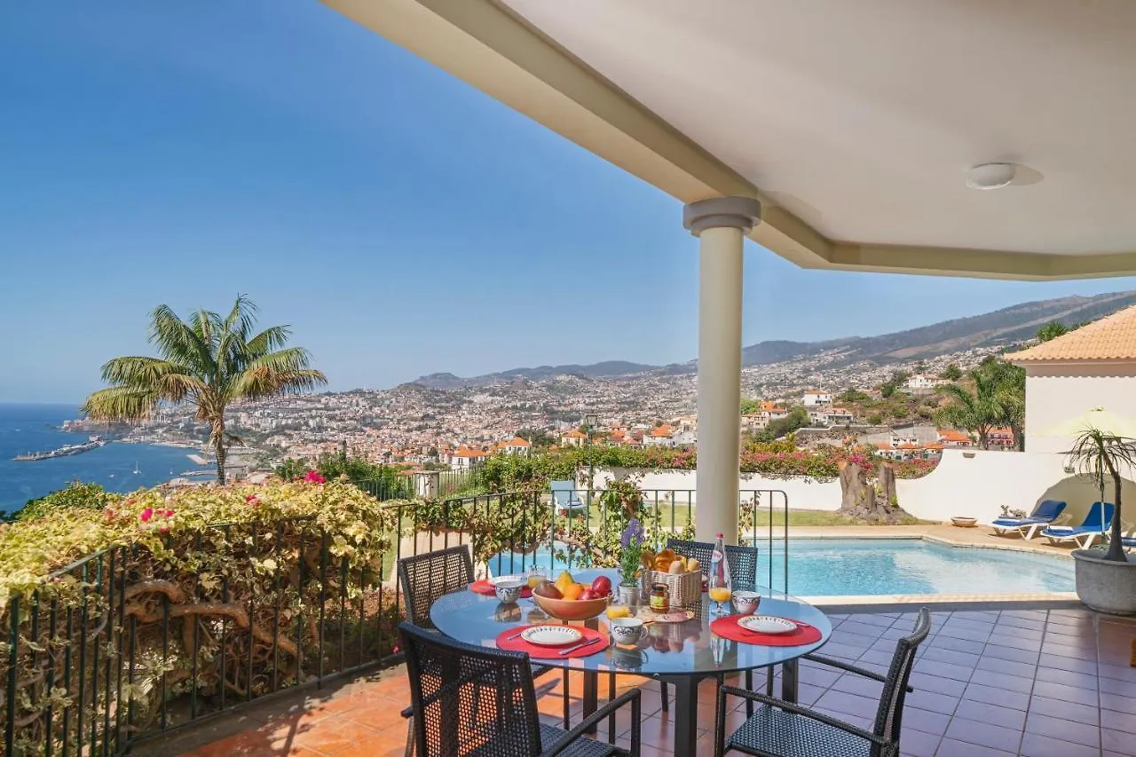 Ourmadeira - Villa Vista Sol, Grand Traditional Funchal  0*, Funchal (Madeira)