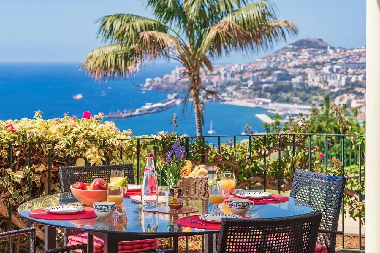 Ourmadeira - Villa Vista Sol, Grand Traditional Funchal  0*, Funchal (Madeira) Portugal